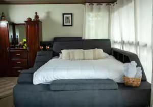 Paradise Views Awaits, King Bed, Hot-Tub