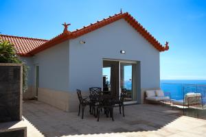 FLH Funchal Bay View Escape with Pool