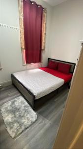 Homestay At Queen St-Downtown Toronto-Free Wifi N