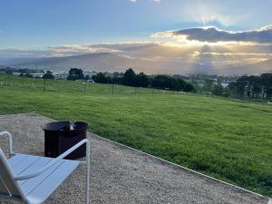 NEW Luxury Cabin with Scenic Views & Farm Charm