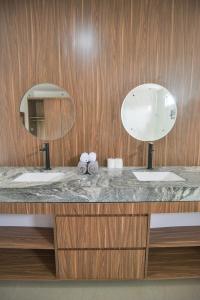 3 Bed Paradise Villa in Kuta Pool and Great Wi-Fi