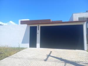 Casa maravilhosa a 190 metros da praia