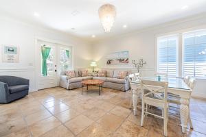 Bungalos 2442 - Rigs Beach Retreat