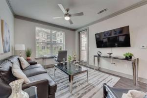3BD Condo Six Flags G Prairie GP36B