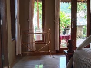 Khailash Warung and Home Stay