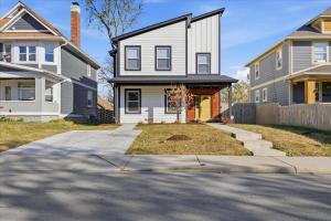 Family 4BR Retreat with Games and Fun for ALL