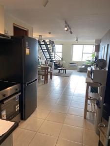 EDSA Heights Penthouse unit 3402 AMA Tower Residences