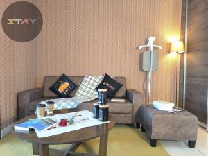 Almas Couple Warm N Stylish Seaview Studio By STAY