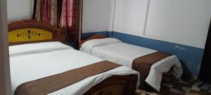Varshini home stay