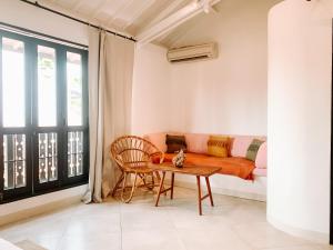 Lovely 2 Bedroom Pool Villa Close to The Beach