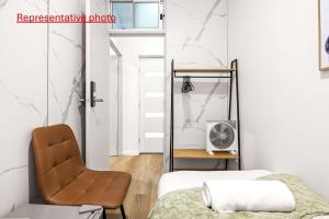 Inviting Single Room with Sunlit Comfort - Matraville - Shared Bathroom and Kitchen