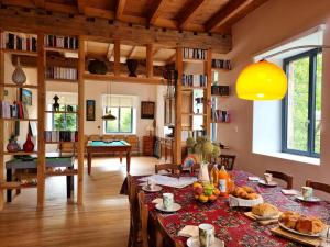 Gîte charmant avec terrasse, billard, et animaux acceptés - FR-1-496-377