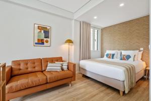 Modern Studio Steps From Beach