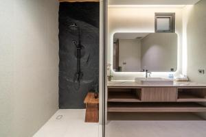 Villa Noema 2 - Brand New 2BR Villa with Pool