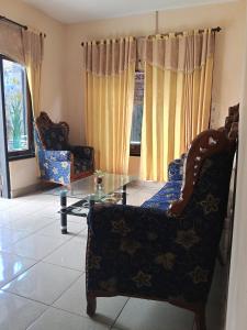Puri Made Homestay, Ketapang