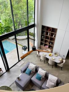 Villa Dali-Premium Stay with Mountain near Nimman