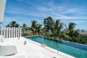 4BR Villa Breeze Tropical Sea View Retreat