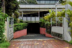 Townhouse Balewadi Stadium Pune Formerly Hotel Sarovar