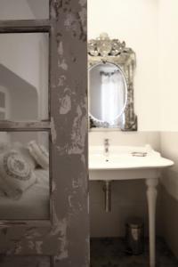 Large Double Room room in Casa Fioravanti