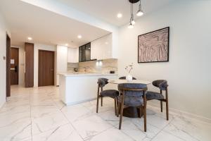 Metropole Thủ Thiêm with Signature Collection by V Living