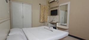 The Corporate Comforts