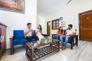 FabHotel Ivy Inn Sector 35