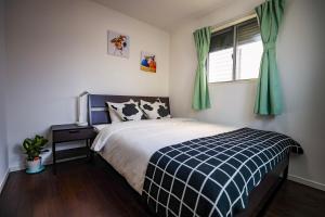 詩般島鶴橋A Poetic Island Tsuruhashi A