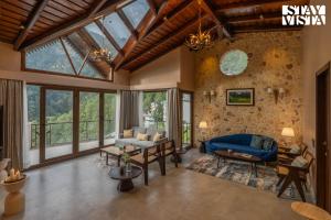 StayVista at Avasa Stays with Views, Jacuzzi, Meals