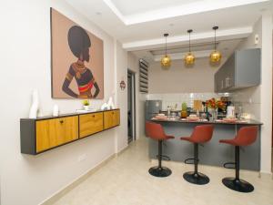 Best Stays Luxury Apartments 2 bedroom - AC, Pool, Beach, Lift