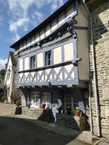 Petite maison Quartier Ste Croix