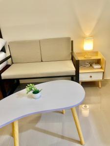 Sky Condotel Staycation