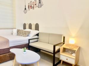 Sky Condotel Staycation