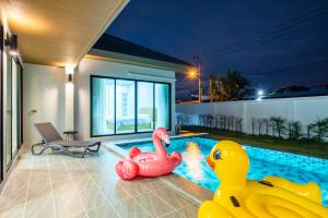 Aurora Villa Pattaya - Luxury 4BR Pool Villa