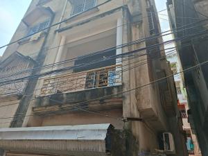 Urban Ladies Hostel at Chinar Park