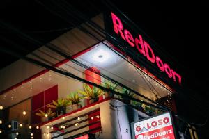 RedDoorz near Mariners Legazpi