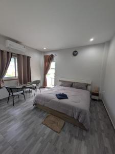 Samakki Residence - Modern Rooms, Quiet Area, Near the Beach