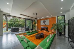 Villa Aless - Designer 4BR Villa with Sauna, Jacuzzi, Ice Bath, Gym & Rooftop