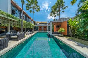 Villa Aless - Designer 4BR Villa with Sauna, Jacuzzi, Ice Bath, Gym & Rooftop