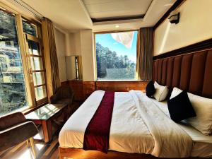 Verma Homestay - 3 BHK Family Apartments