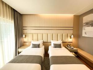 The Lake Hotel Tagaytay