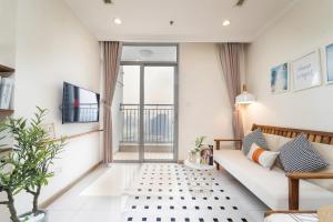 Relax Landmark Vinhomes