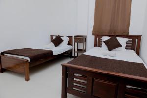 Blue Horizon Apartments