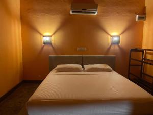 Emma safari udawalawa