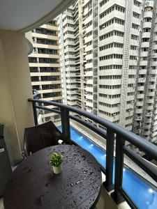 Sy bay suites beside okada manila near MOA COD T3 MSV2117H