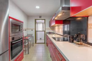 Central, Spacious Parking