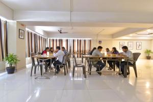 Via Apollo - Nr Odhav Ring Road