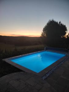 Deumeure de charme Lotoise avec piscine