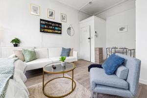 Stylish Central London Flat, Victorian Build, Sleeps 4