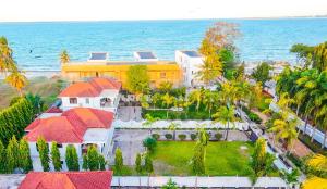 Haengbok home kawe beach