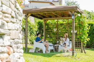 Revo Aparments - Flowery Cottage Appartamento GLICINE